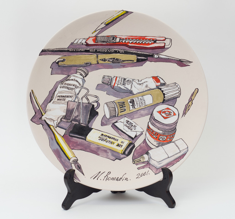 A collection of 13 painted plates by famous Russian painters