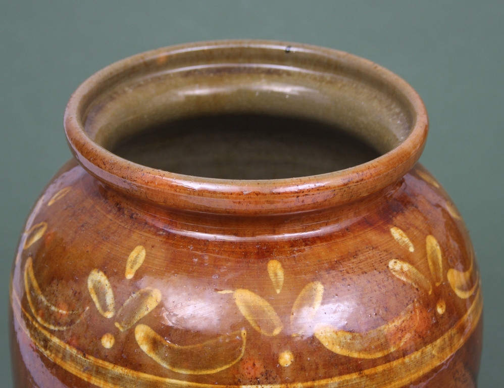 Ceramic vase with overglaze