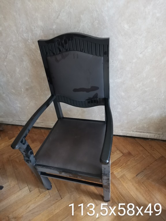 Koka krēsls ar ādas apdari (2 gab)