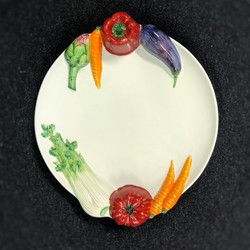 Фарфоровая овощная тарелка
