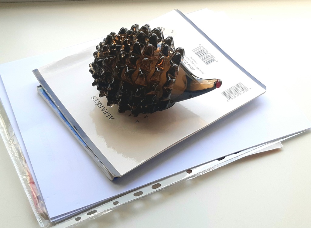 Colored glass, Hedgehog, paperweight, author's work, Latvia, 1970-1985.