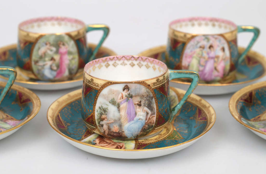 Porcelain cups and saucers for five people
