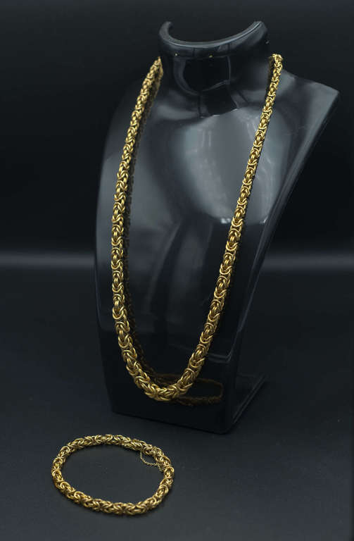 Комплект золотых украшений - колье и браслет