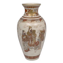 Japanese vase with painting