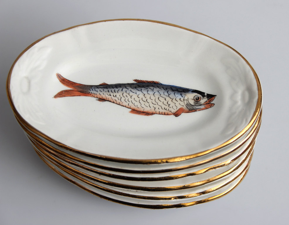 Set of six Kuznetsov plates ''Fish'' (6 pcs.)