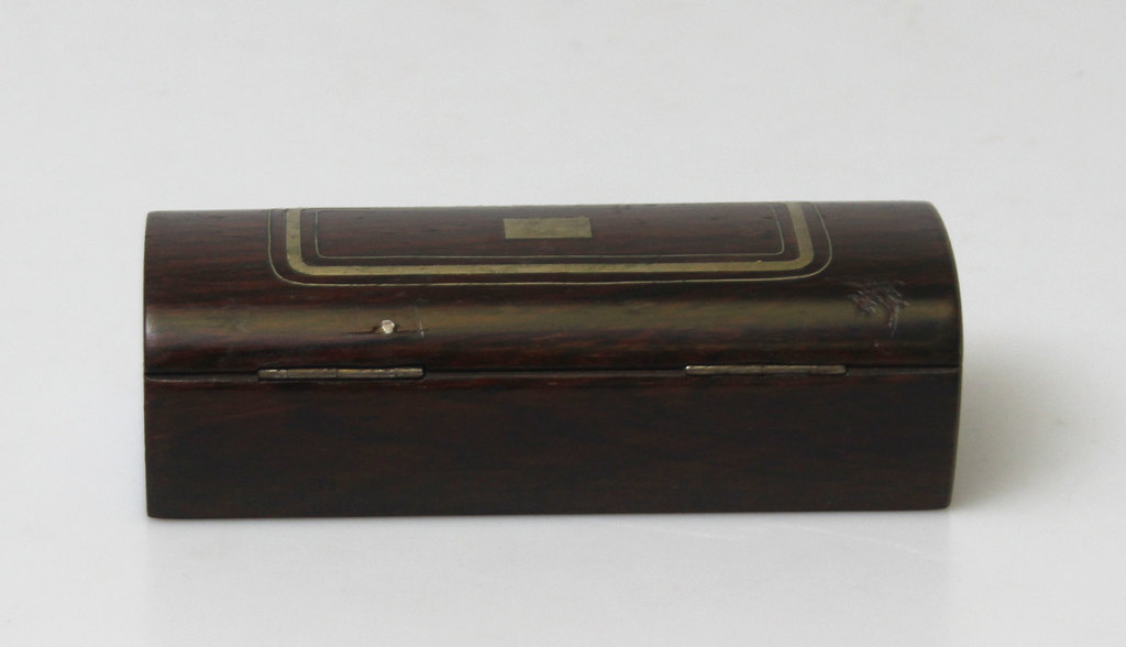 Wooden casket with silver fittings