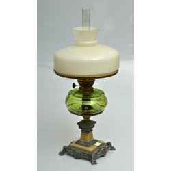 Art Nouveau style kerosene lamp from uranium glass