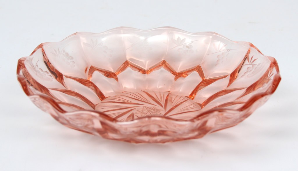 Pink Ilguciems glass bowl