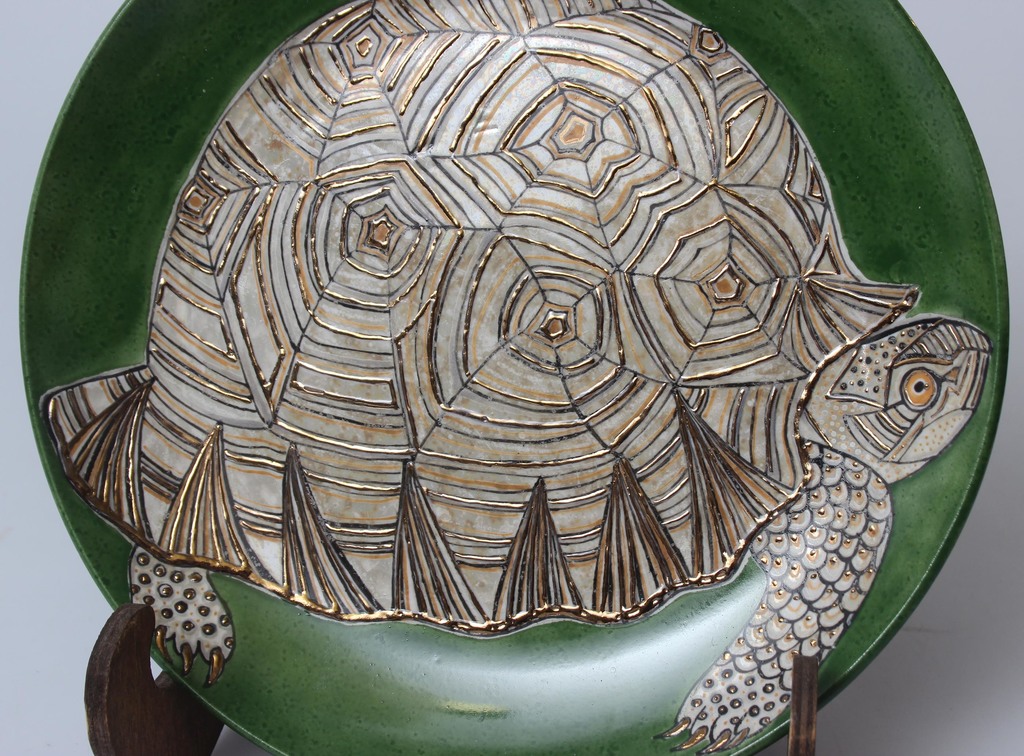 Настенная тарелка фарфоровая декоративная с росписью 