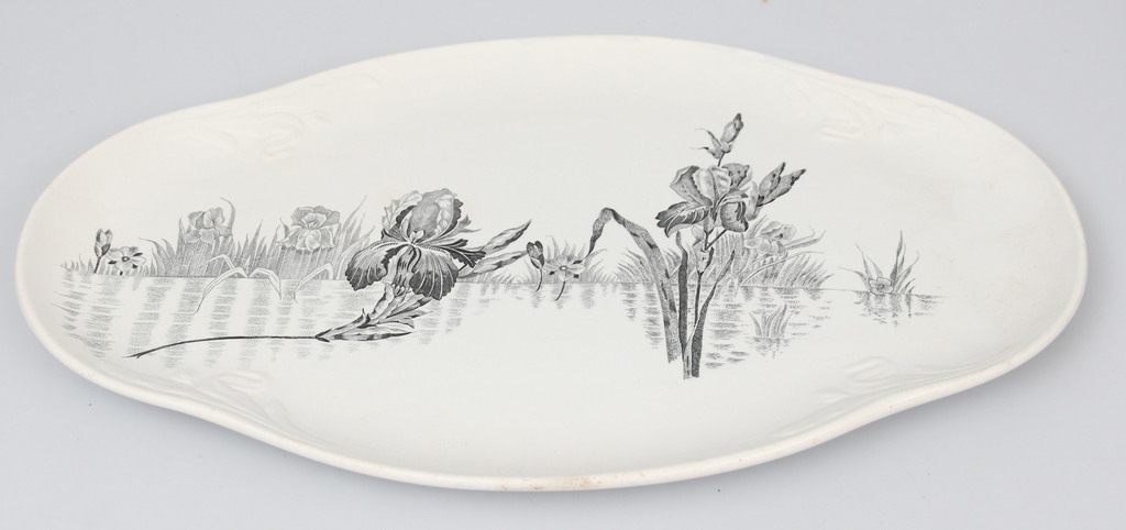 Art Nouveau porcelain plate