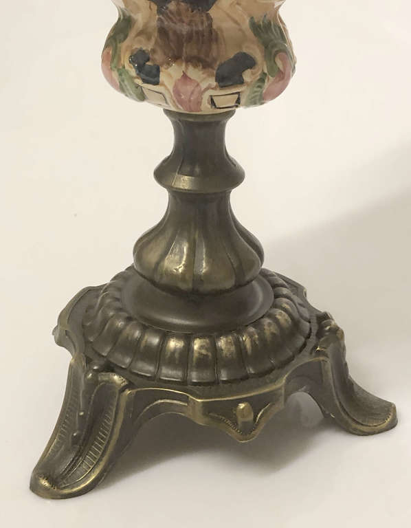 Baroka stila bronzas petrolejas lampa
