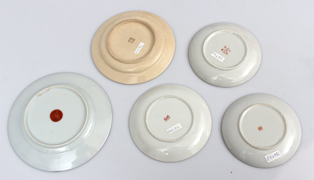 Расписные фарфоровые тарелки с азиатским мотивом (5 шт.)