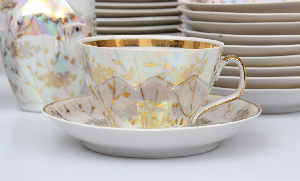 Incomplete porcelain coffee set
