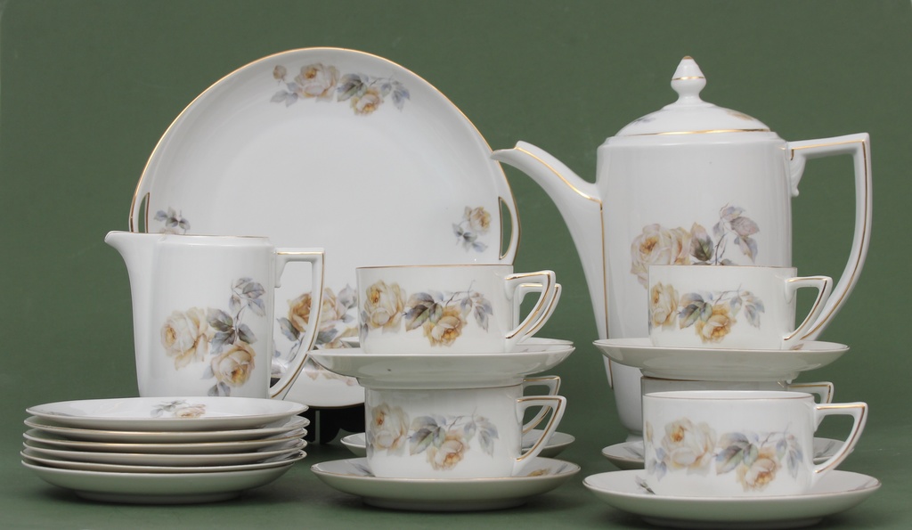 Art deco style coffee service for 7 people
