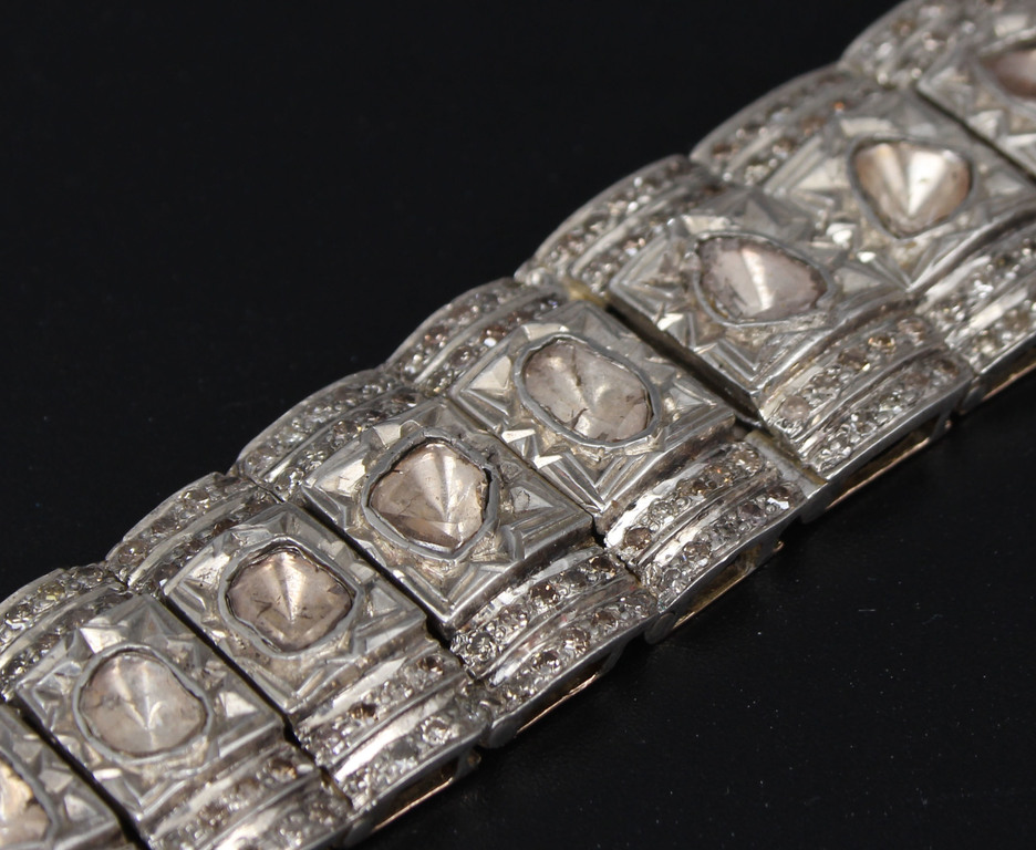 Старинный золотой серебряный браслет с 389 бриллиантами и 21 алмазов