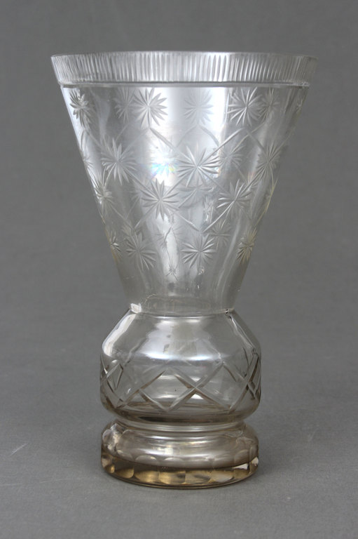 Glass vase with engraving