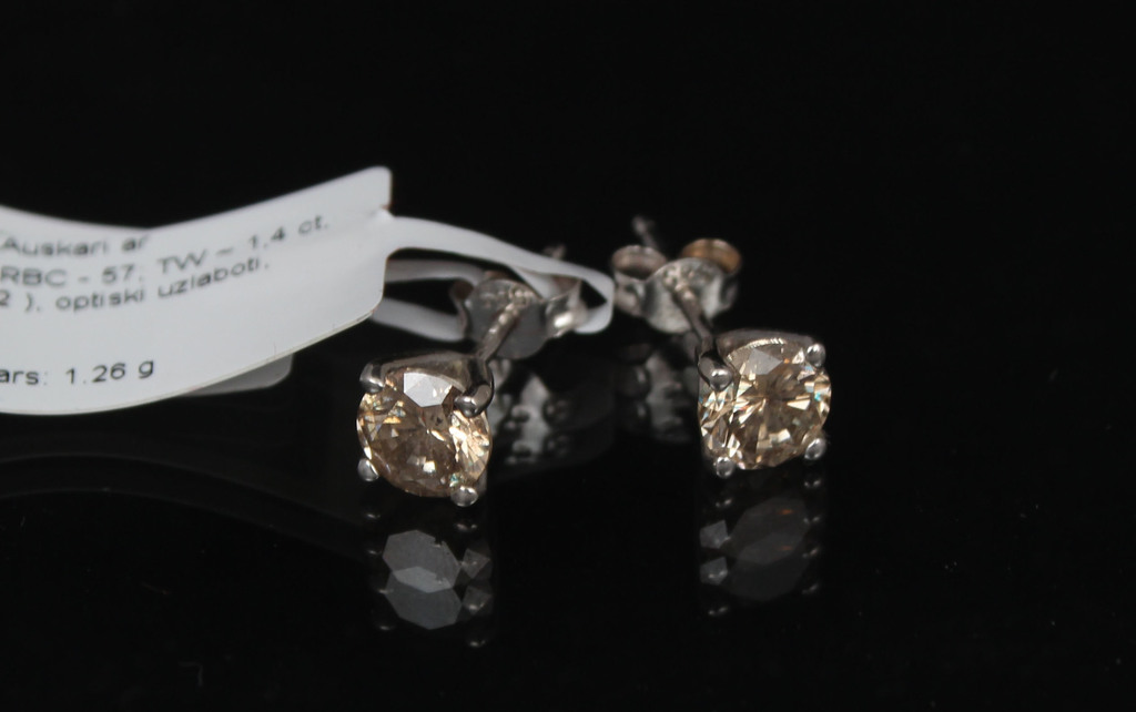 White gold earrings with diamonds