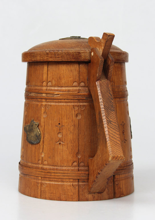 Деревянная пивная чашка/кружка с крышкой ''Боже, благослови Латвию''