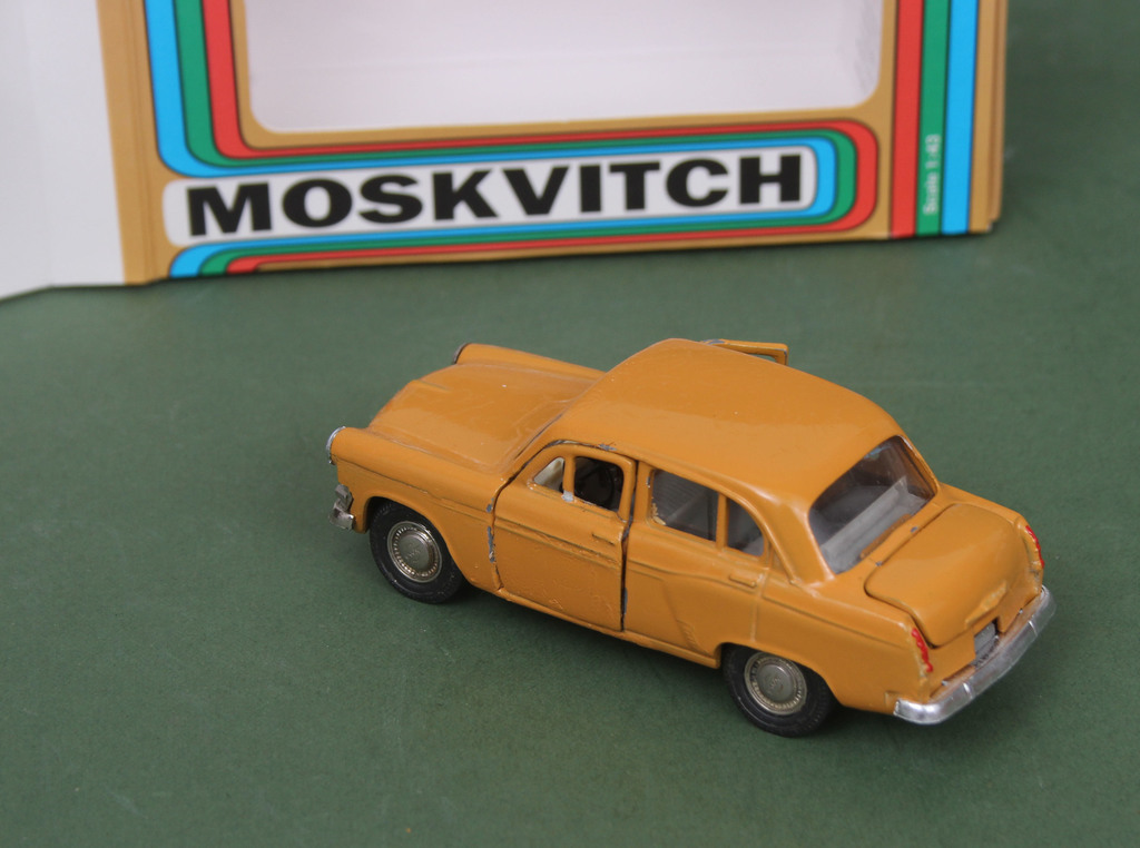 Модель автомобилей Москвич