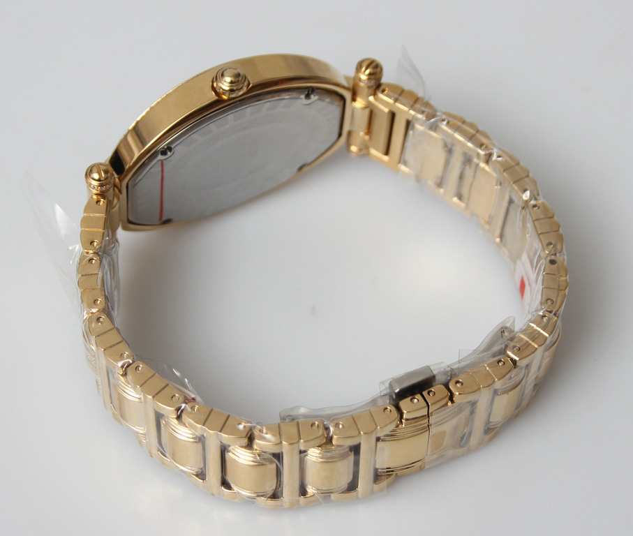 Позолоченные женские наручные часы 