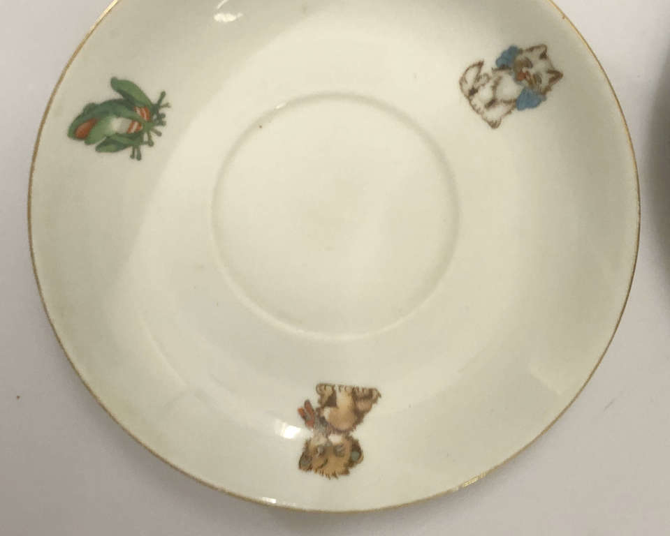Kuznetsov porcelain dishes for children