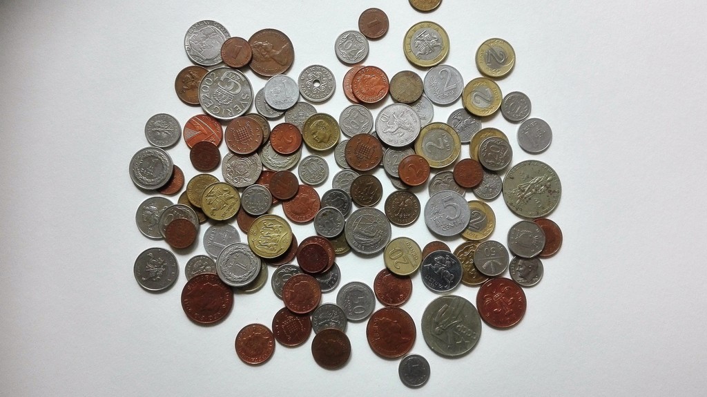 Монеты разных стран, 400 гр.