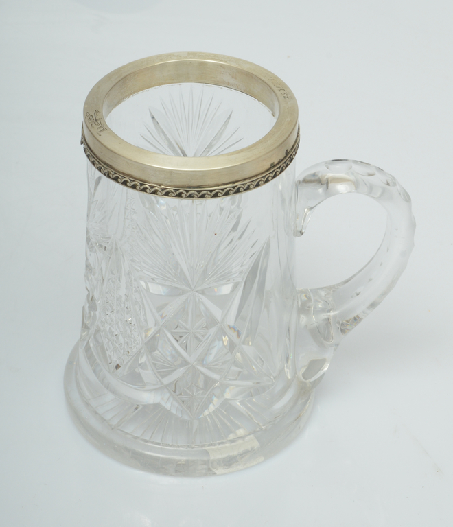 Beer mug with silver rim