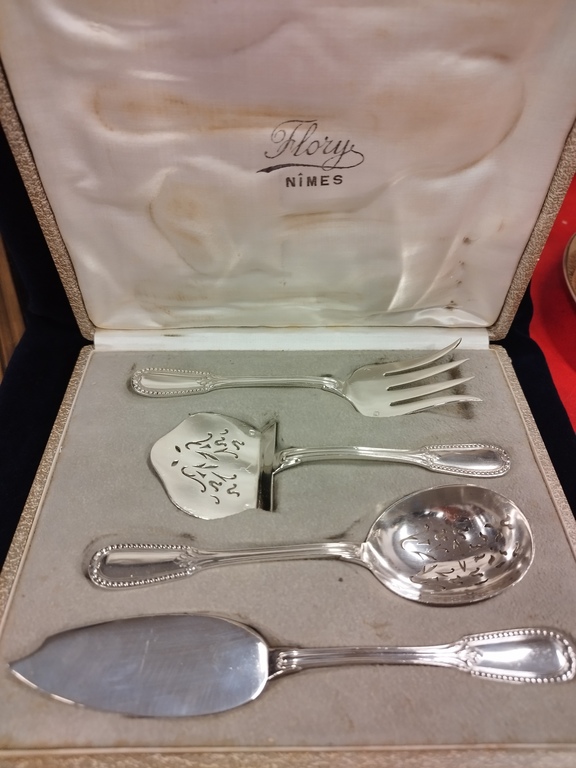 Silver cutlery in original packaging