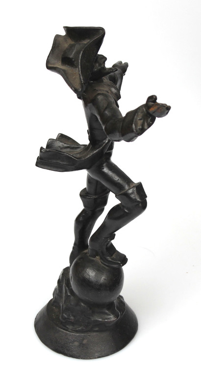 Cast iron figure