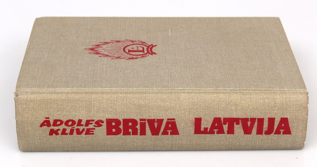 Book ''Latvijas pilsētas valsts 20. gados''
