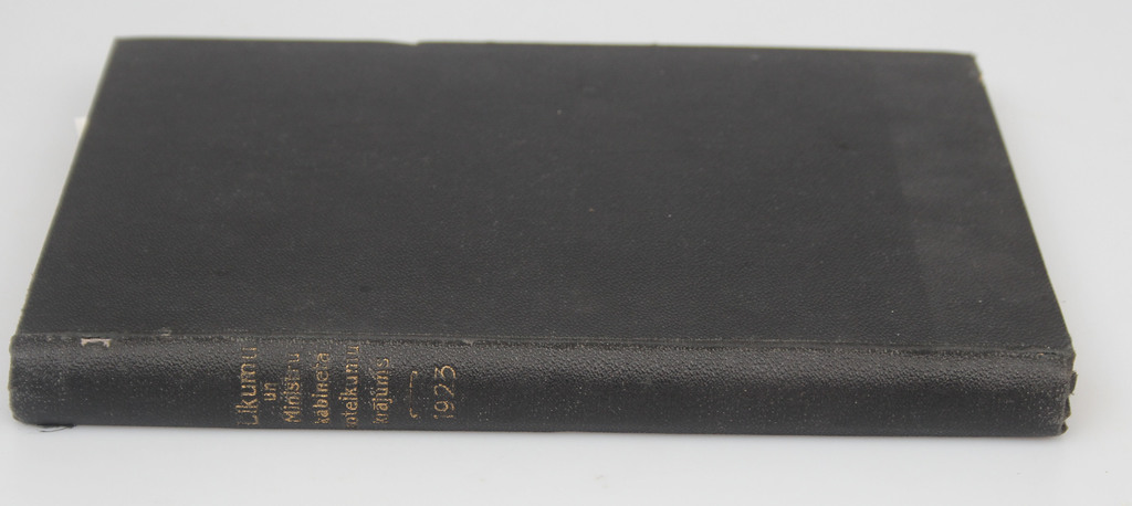 Book ''Likumu un Ministru kabineta noteikumu krājums 1923. gads''