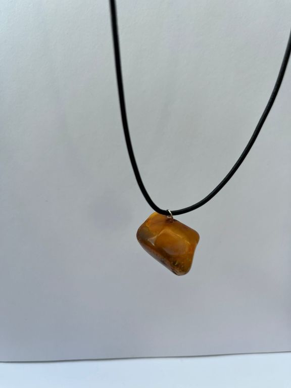 Vintage Yellow Amber Pendant Leather Necklace with Silver Clasp