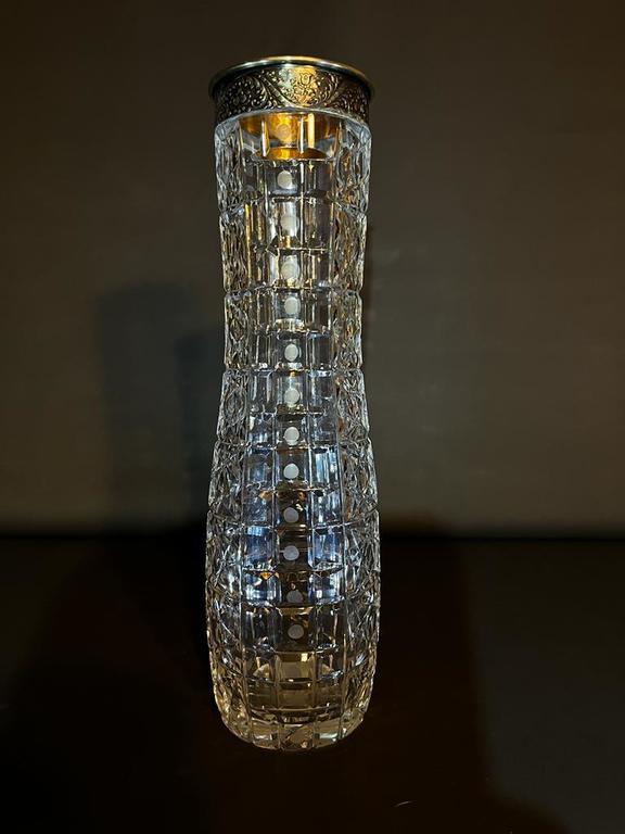 Ilguciem crystal vase with silver finish. 29 cm. in perfect condition.