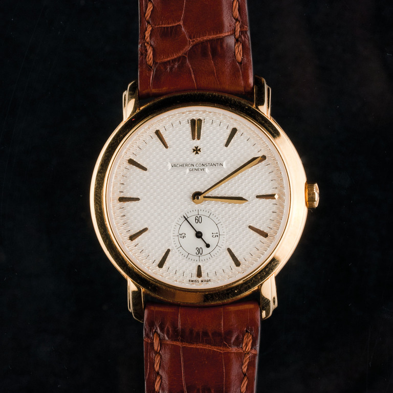 Men's golden wristwatch