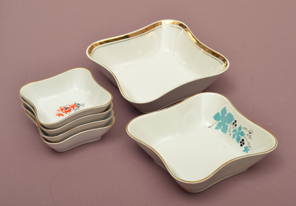 Set of porcelain serving dishes (2+4 pcs)