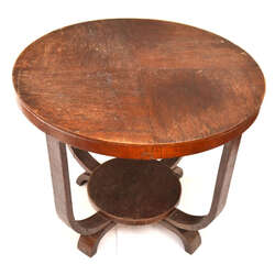 Round table with veneer