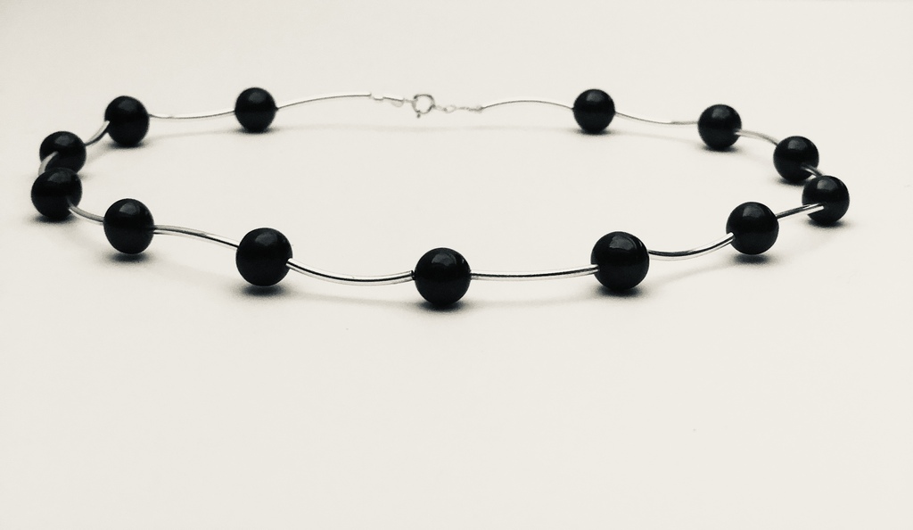 Silver necklace with natural black pearls