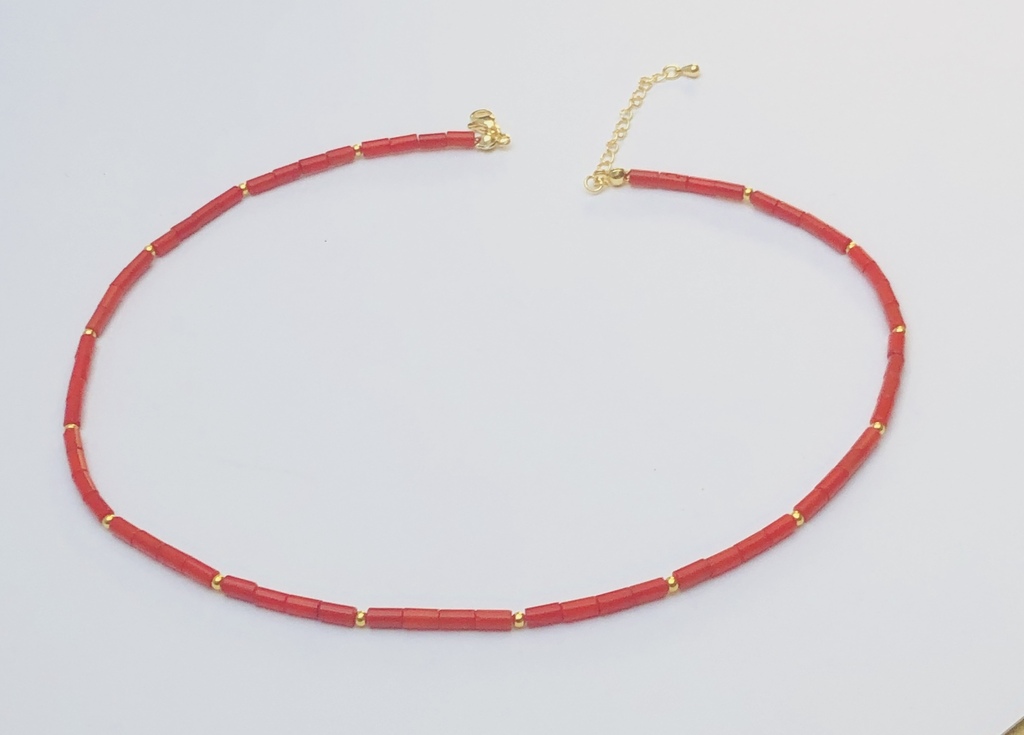 Red coral necklace with gold-plated silver balls