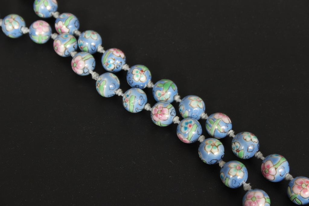 Porcelain beads necklace with painting