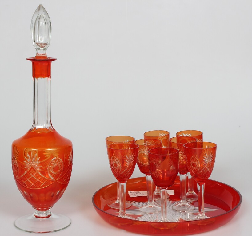 Krāsainā stikla komplekts - Karafe ar korķi, paplāte, 8 glāzes