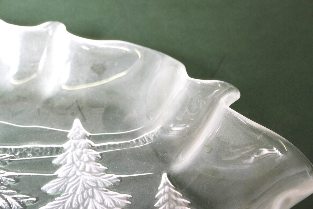 Decorative glass container with a Christmas motif