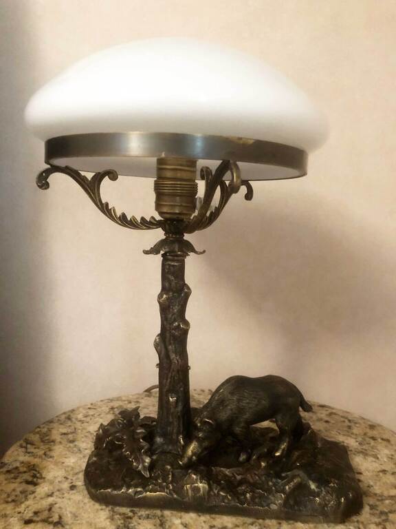 Bronze table lamp Wild Boar