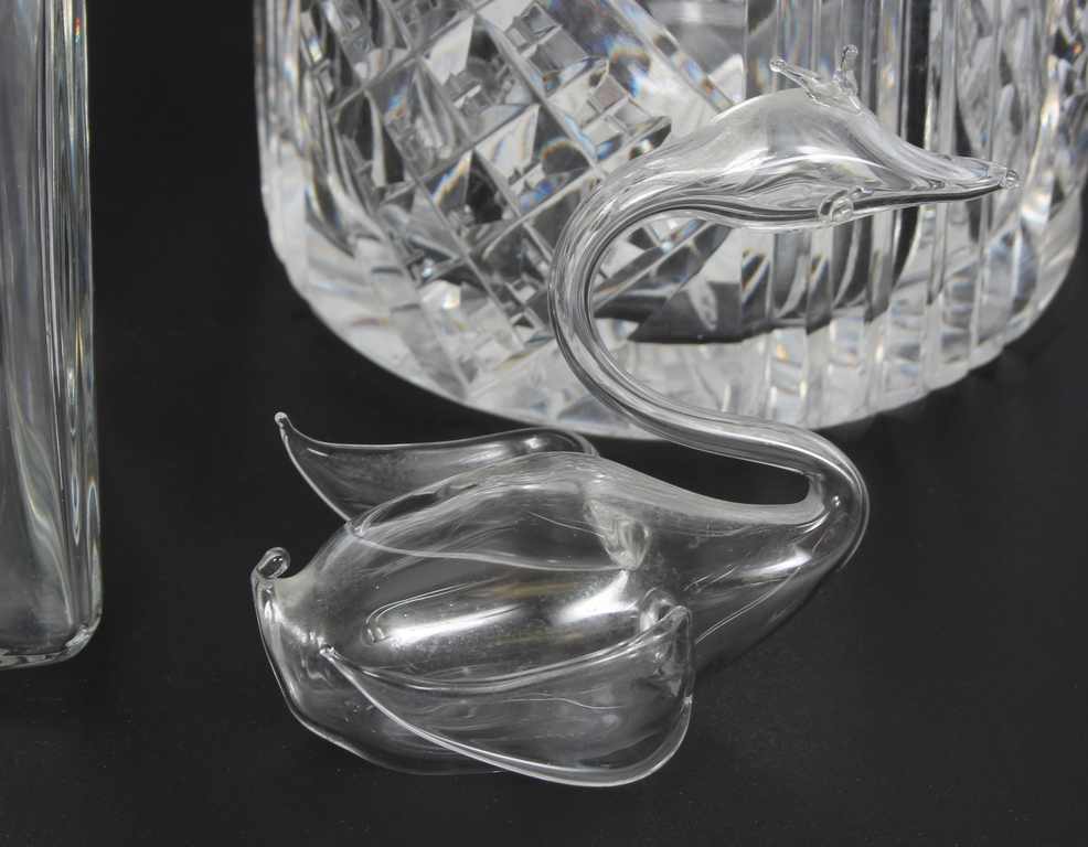 Stikla karafe ar korķīti (2 gab.) + stikla figūriņa ''Gulbis''