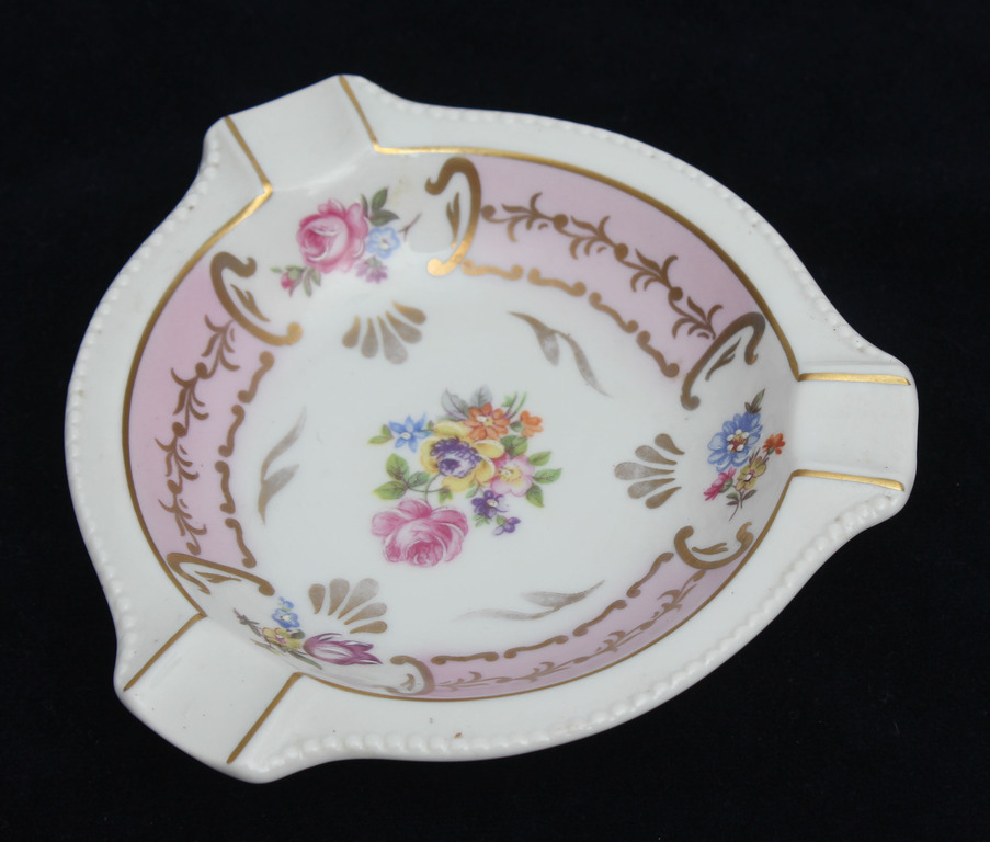 Ashtray with flower motif