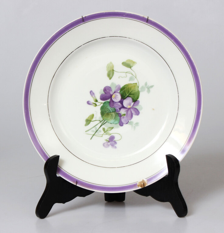 Apgleznots KPM (?) porcelāna dekoratīvais šķīvis 