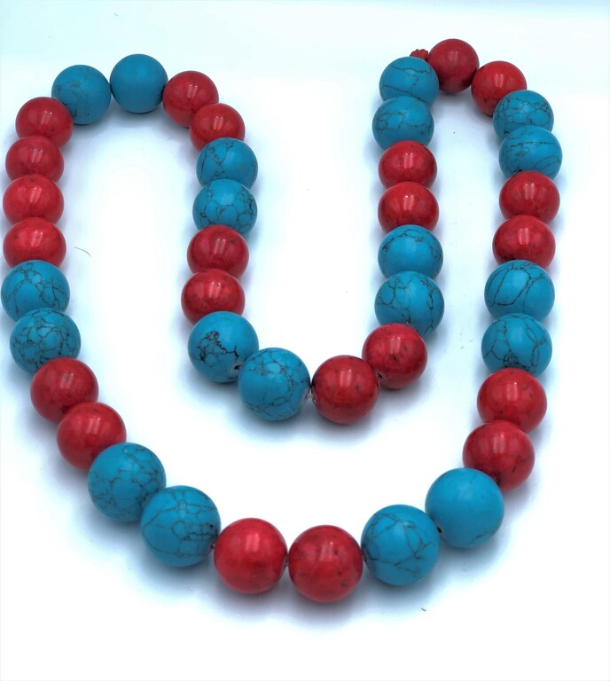 Turquoise beads