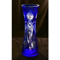 Cut glass vase, Iļguciema glass factory