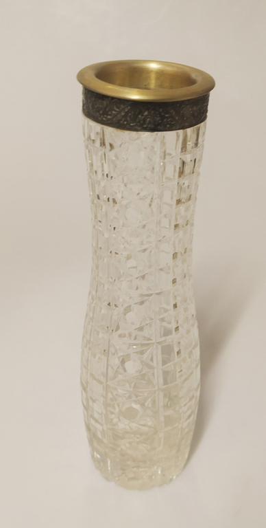 Stikla vāze ar sudraba apdari