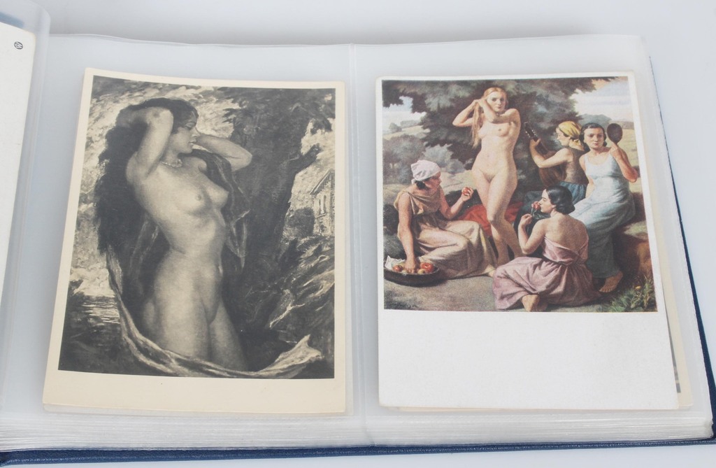Коллекция открыток с репродукциями картин обнаженных женщин, 63 шт. (в синем альбоме)