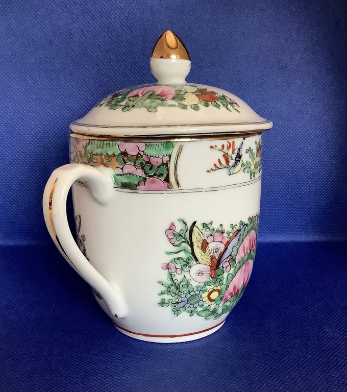 Китайская чайная чашка 1940-50 годов. Фарфор, роспись
